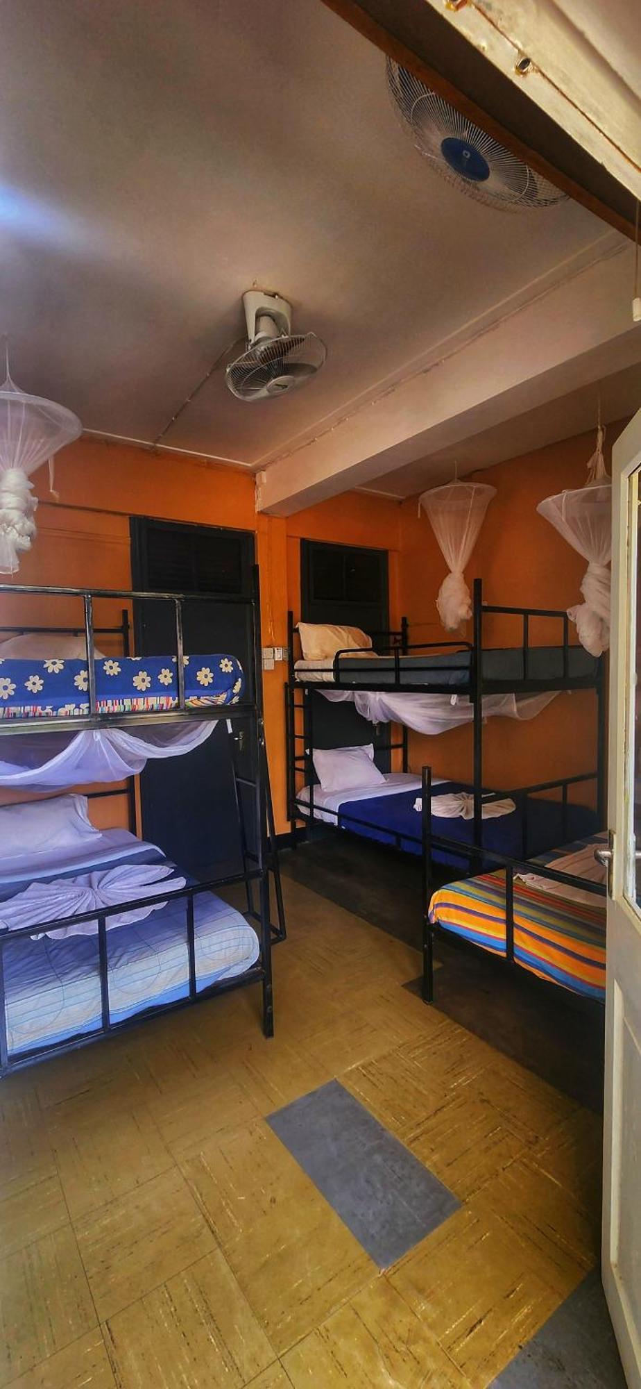 We Travel Hostel Moshi Exteriör bild